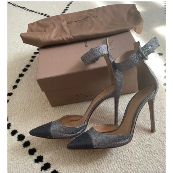 Gianvito Rossi- Glitter Pumps - Picture 3 of 4